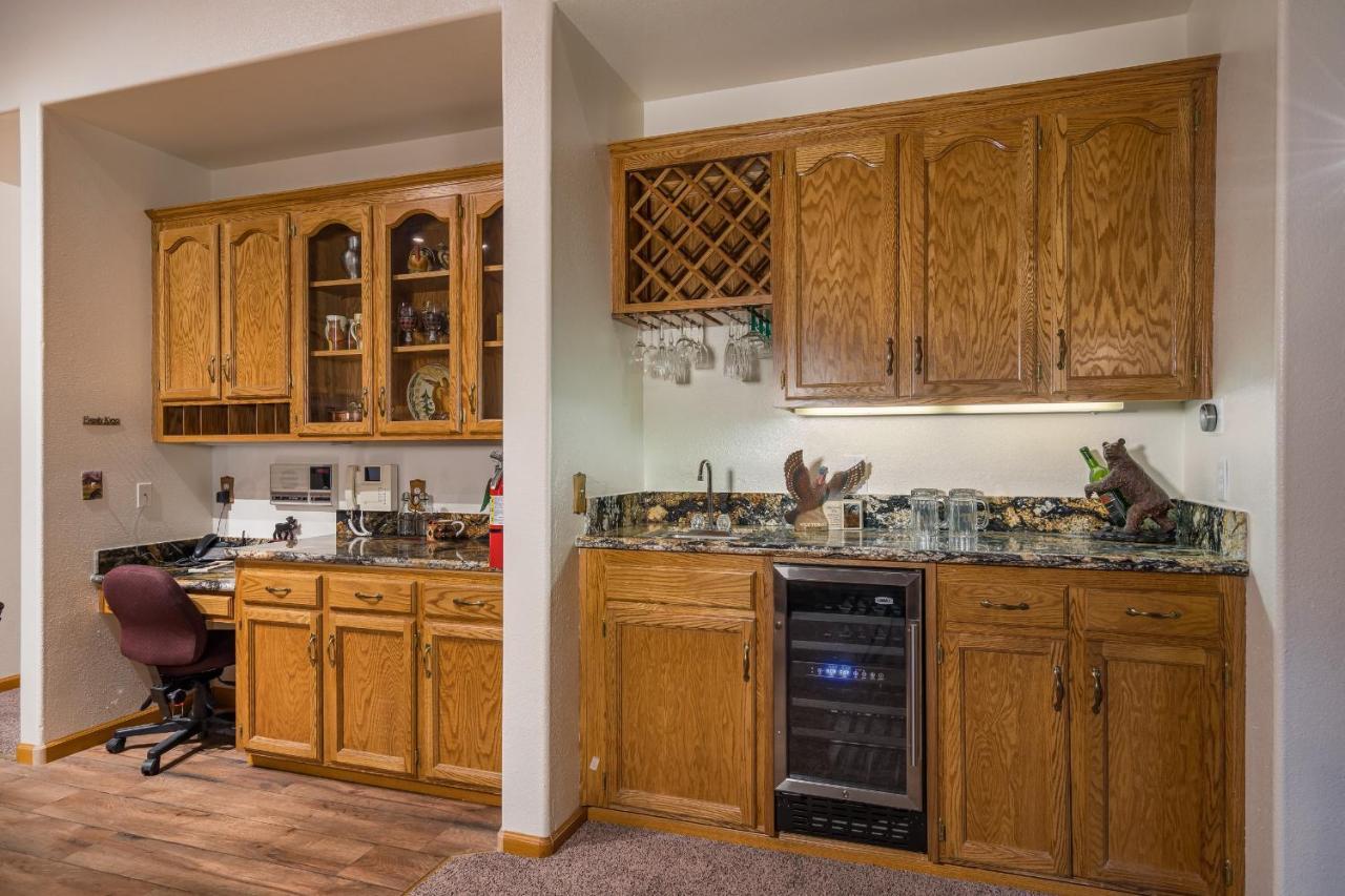 Rock Front Lodge Фиш Камп Екстериор снимка